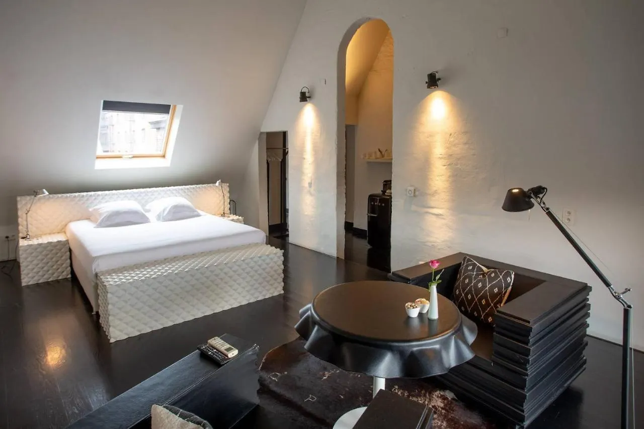B&B Suites Feek アントウェルペン 5*,
