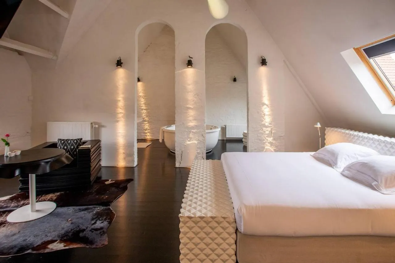 B&B Suites Feek アントウェルペン ベルギー