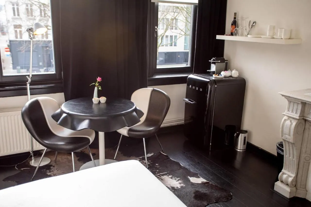 ベッド・アンド・ブレックファスト B&B Suites Feek アントウェルペン